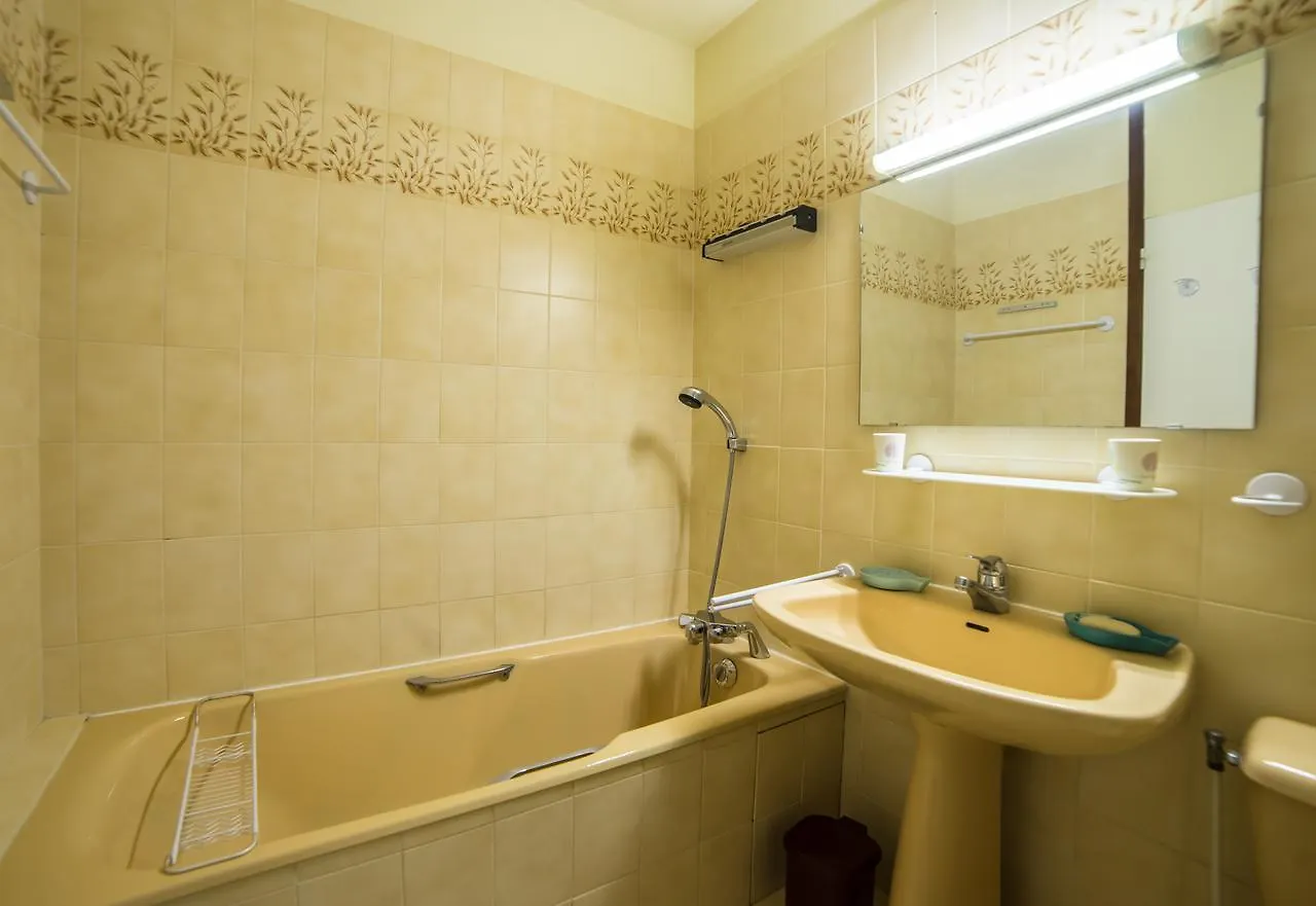 Apartment ***Eden Parc T2 Vue Lac Avec Tennis Et Piscine Hotel Annecy-le-Vieux France